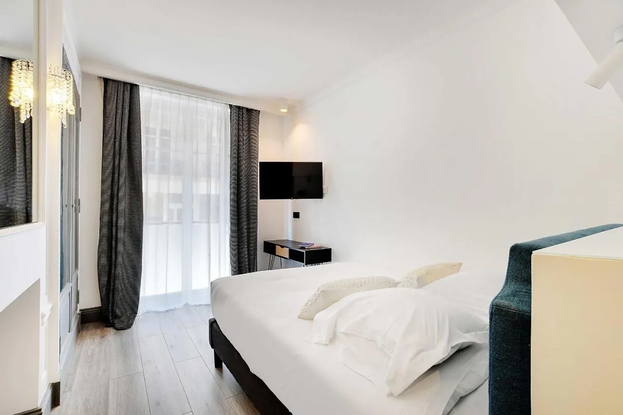 Apartment Magnifique Appartement - 2Br - 6P - Place De L'Etoile Paris
